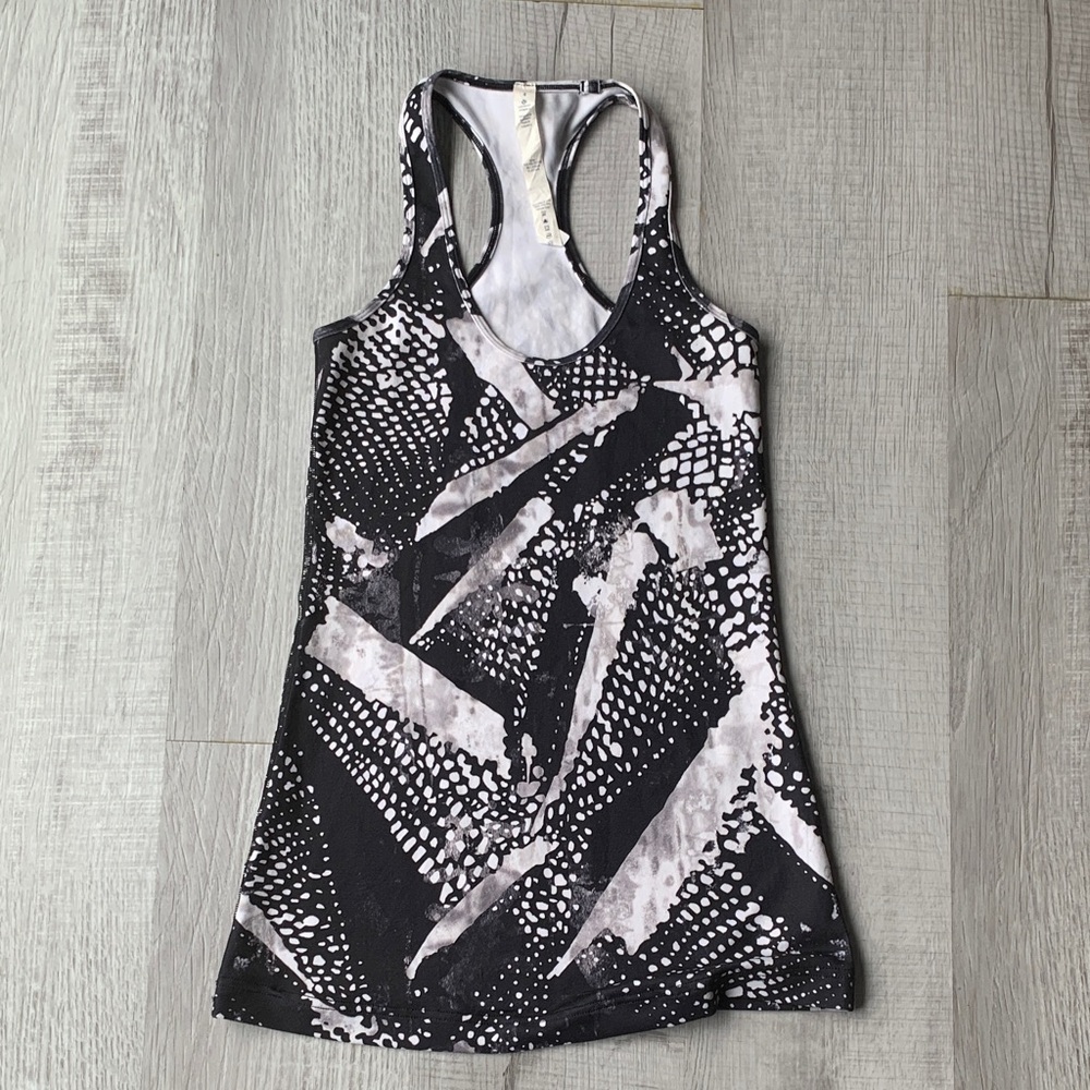 lululemon athletica Monochrome Abstract Tank Top